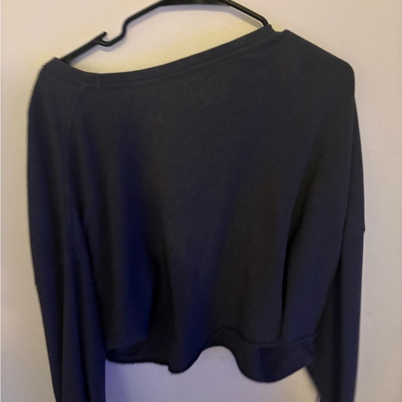 American Eagle Outfitters Navy Crop Top - Picture 1 of 2